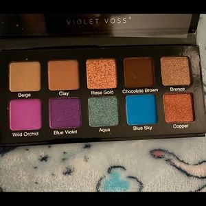 Violet Voss New Pallet